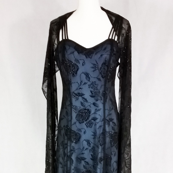 Teddi Dresses & Skirts - FIRM* Teddi Evening Gown With Lace Scarf